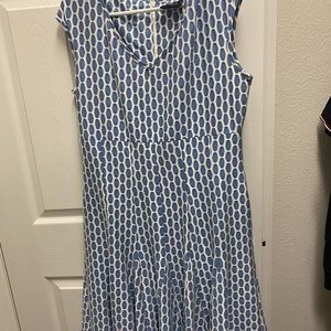 Just Taylor light blue and white dress. Dress only worn once for a wedding.